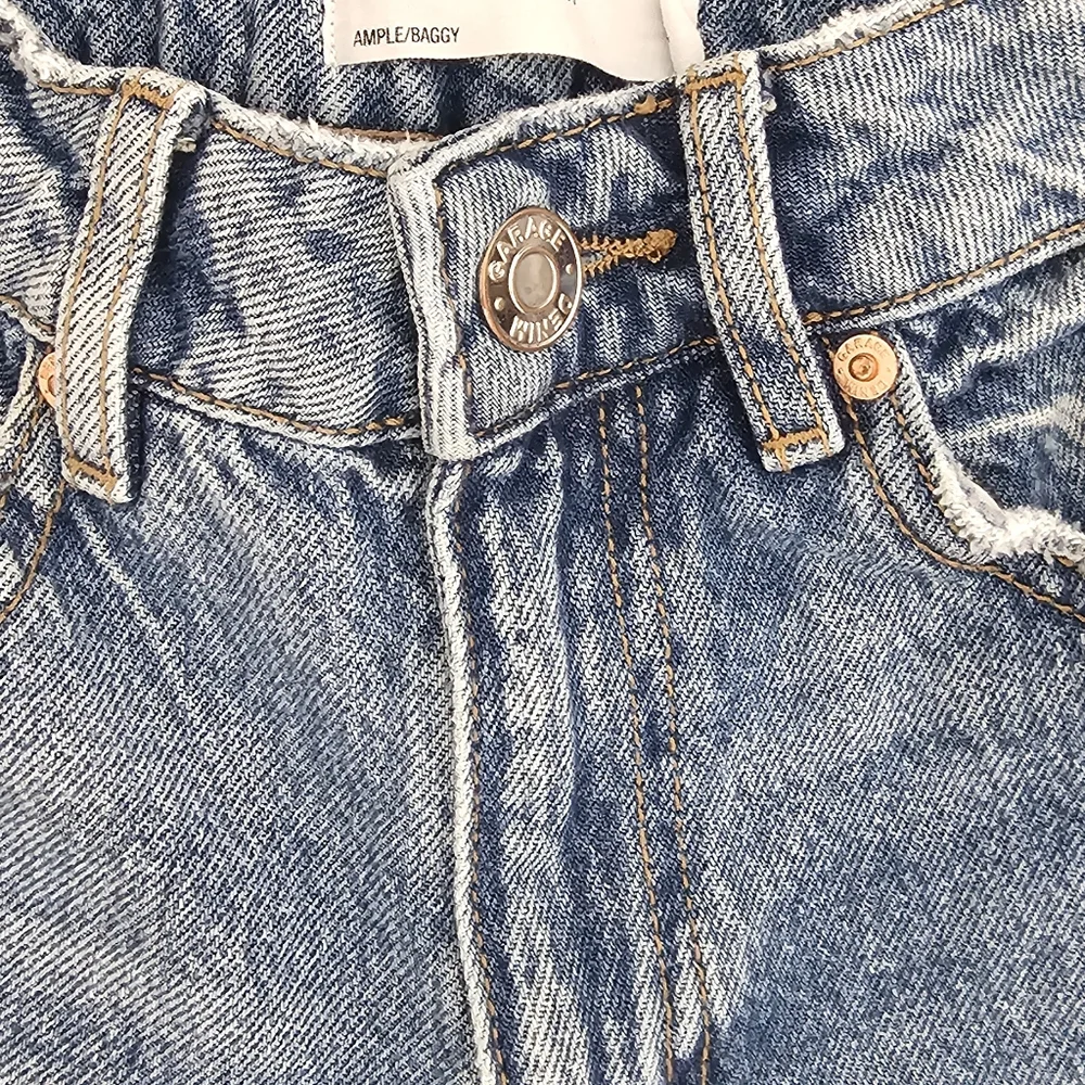 Garage Ample Baggy Jeans Size 24 - Picture 6 of 9